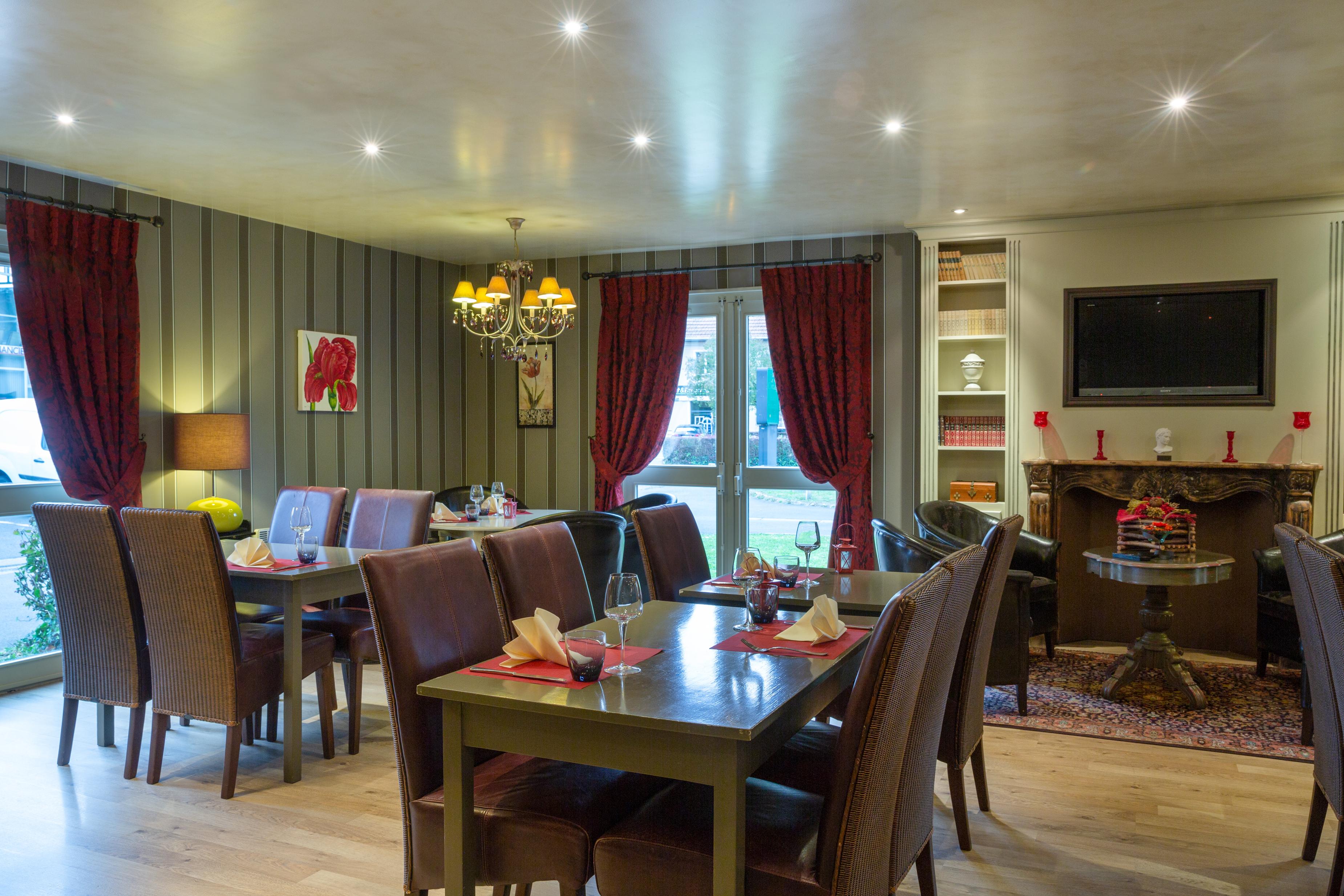 The Originals City, Le Cottage Hotel, ברוייה-לה-בוסייר מראה חיצוני תמונה